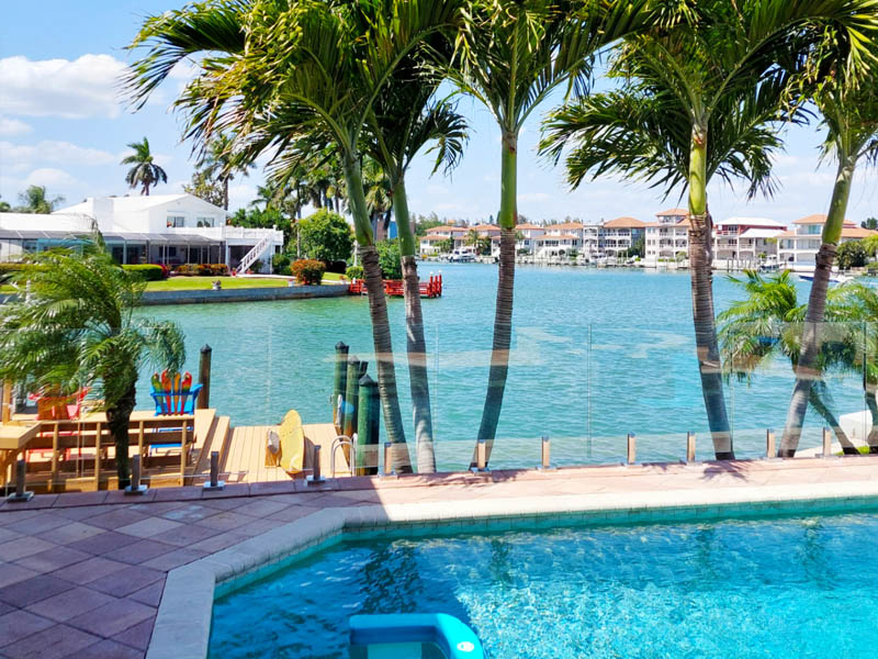 Custom Glass Pool Fencing